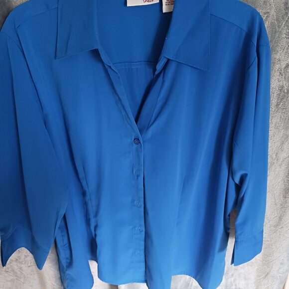 Joanna Plus 3/4 Sleeved Collared Blue Buttoned Blouse 2X - Picture 3 of 12
